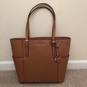 New Michael Kors Jet Set Travel Tote Large Brown Acorn Purse Bag $198 NWT
